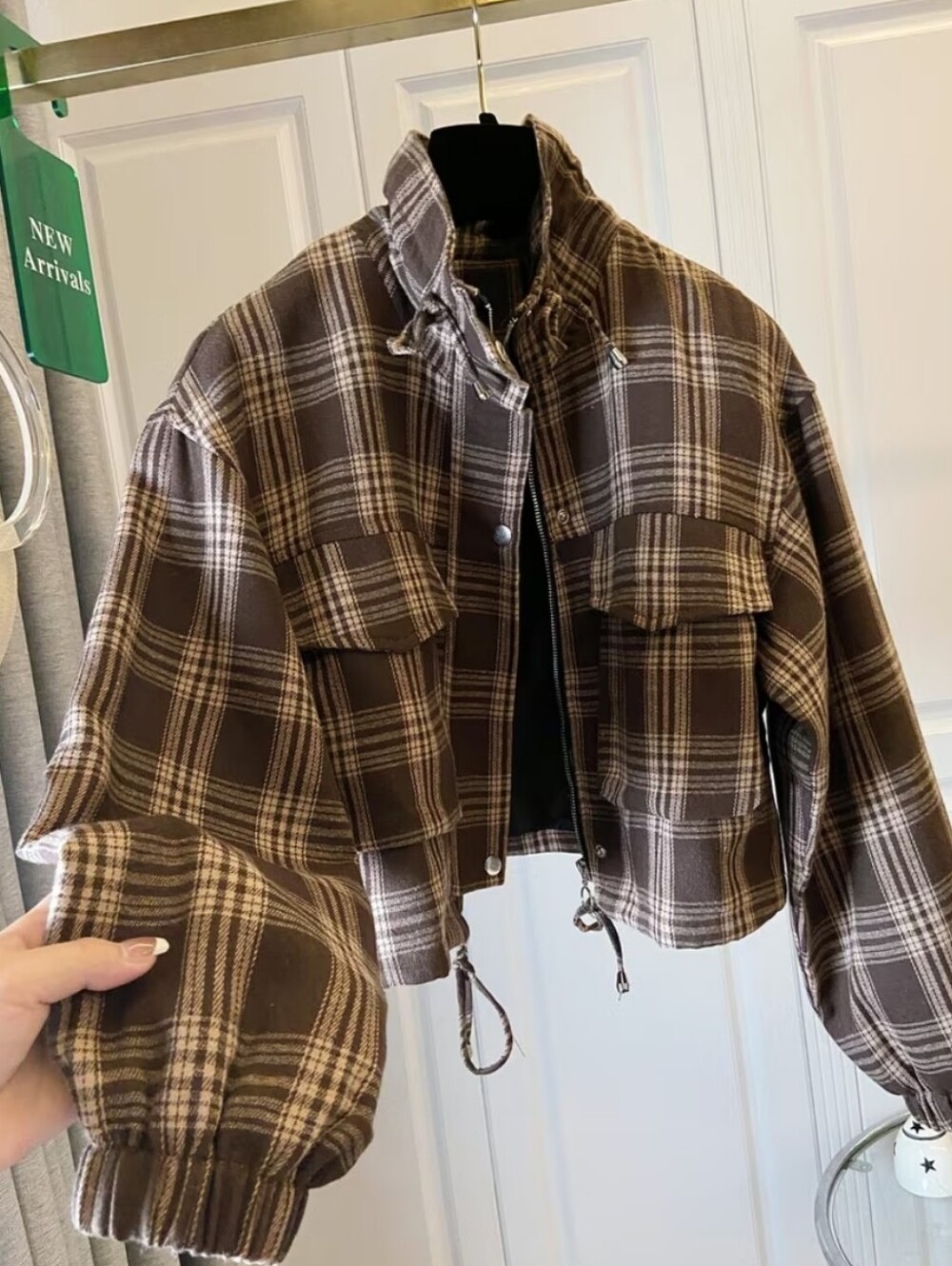 Short Drawstring Pocket Design Zip-up Jacket, Loose-fitting, Versatile, and Fash